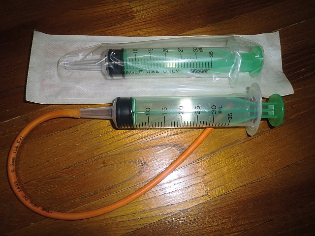 カテーテルを使用した強制給餌